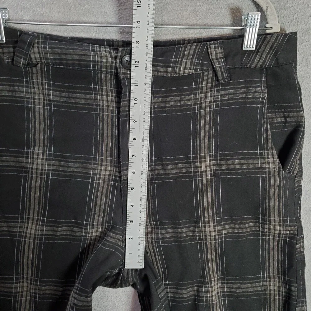 Quiksilver Men Shorts 36 Black Plaid‎ Chino Outdoor Golf Skater Pockets